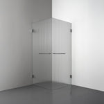 ROOH R4 Duschhörna Dörr+Dörr måttbeställd, Räfflat glas, Black chrome, handtag Towelbar 