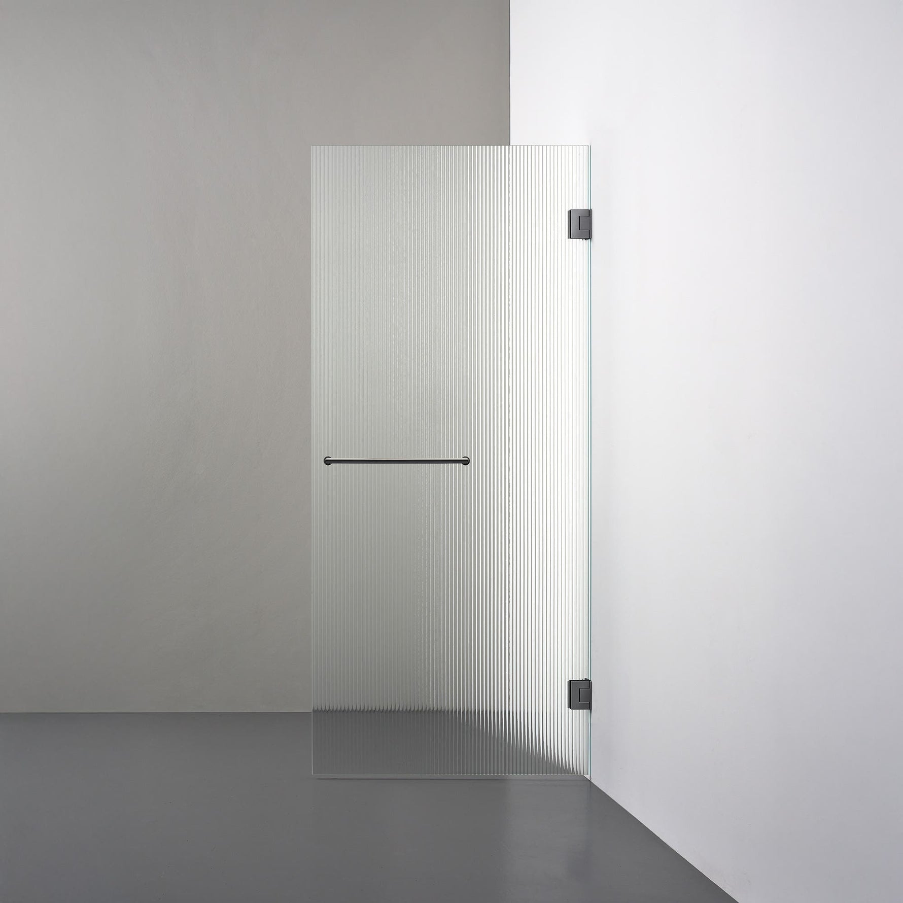 ROOH R4 Duschvägg Dörr, Räfflat glas, Black chrome, handtag Towelbar 