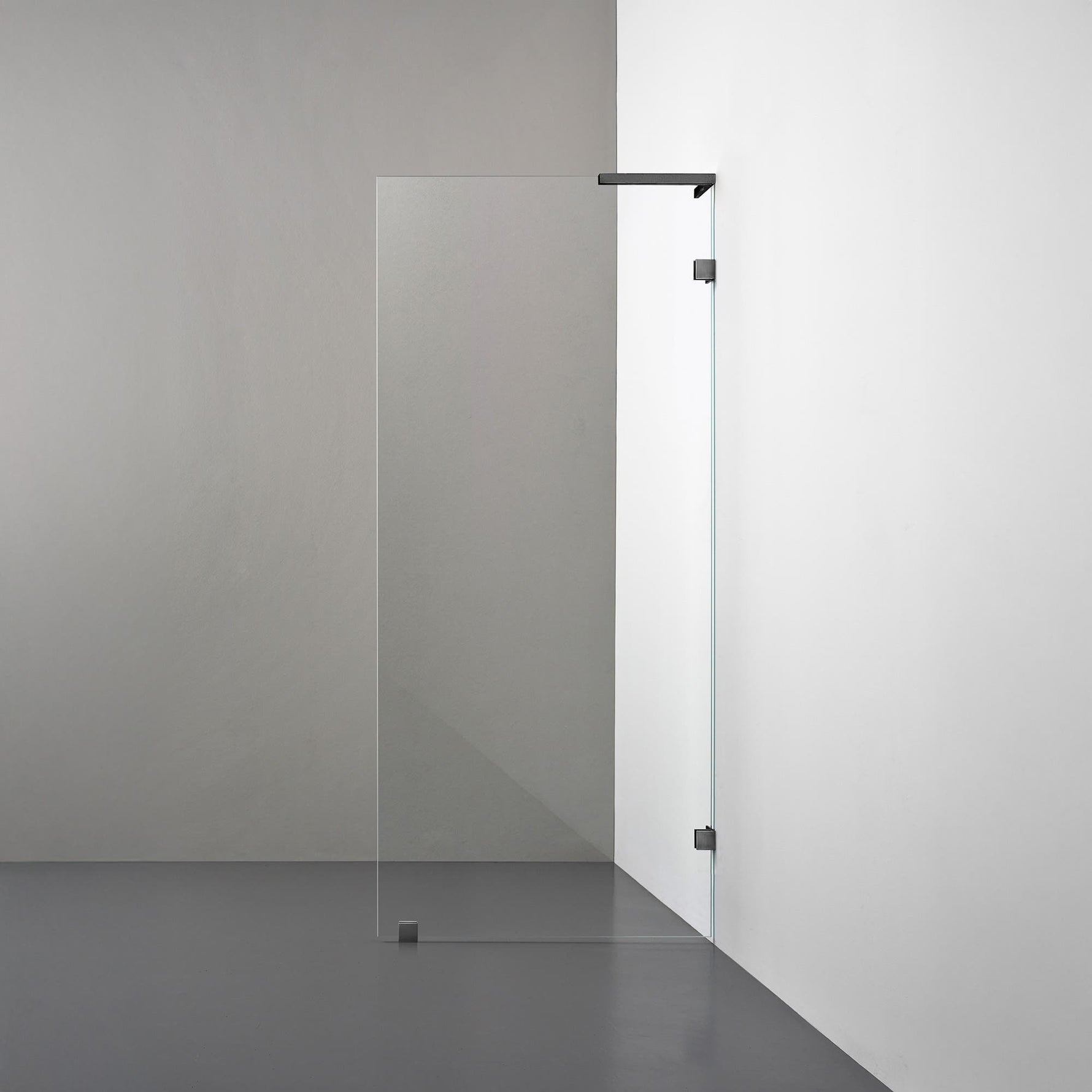 ROOH R4 Badkarsvägg, Klarglas, Br Bl Chrome, Stödbeslag höger måttbeställd 
