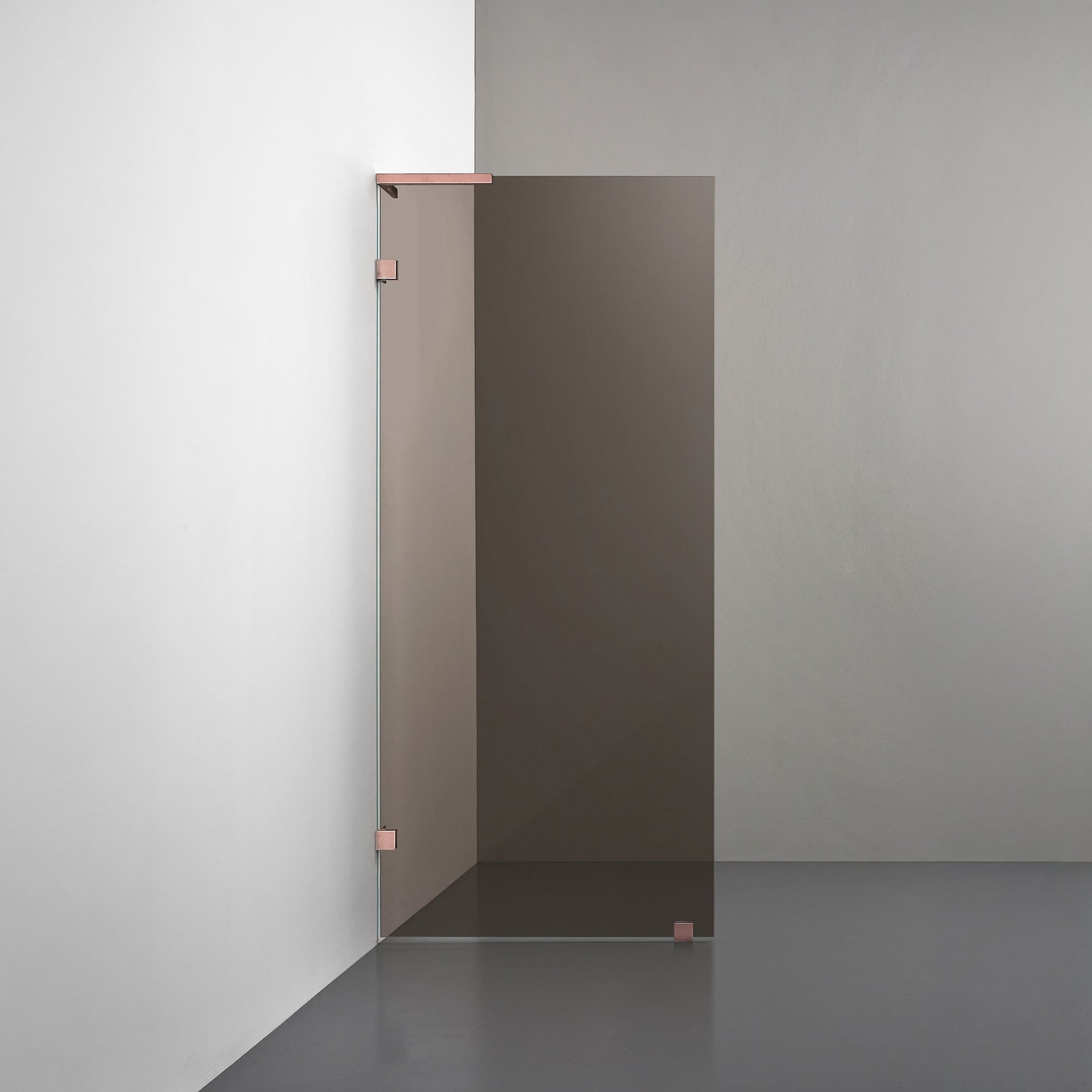 ROOH R4 Badkarsvägg, Brunfärgat glas, Copper, Stödbeslag vänster måttbeställd 