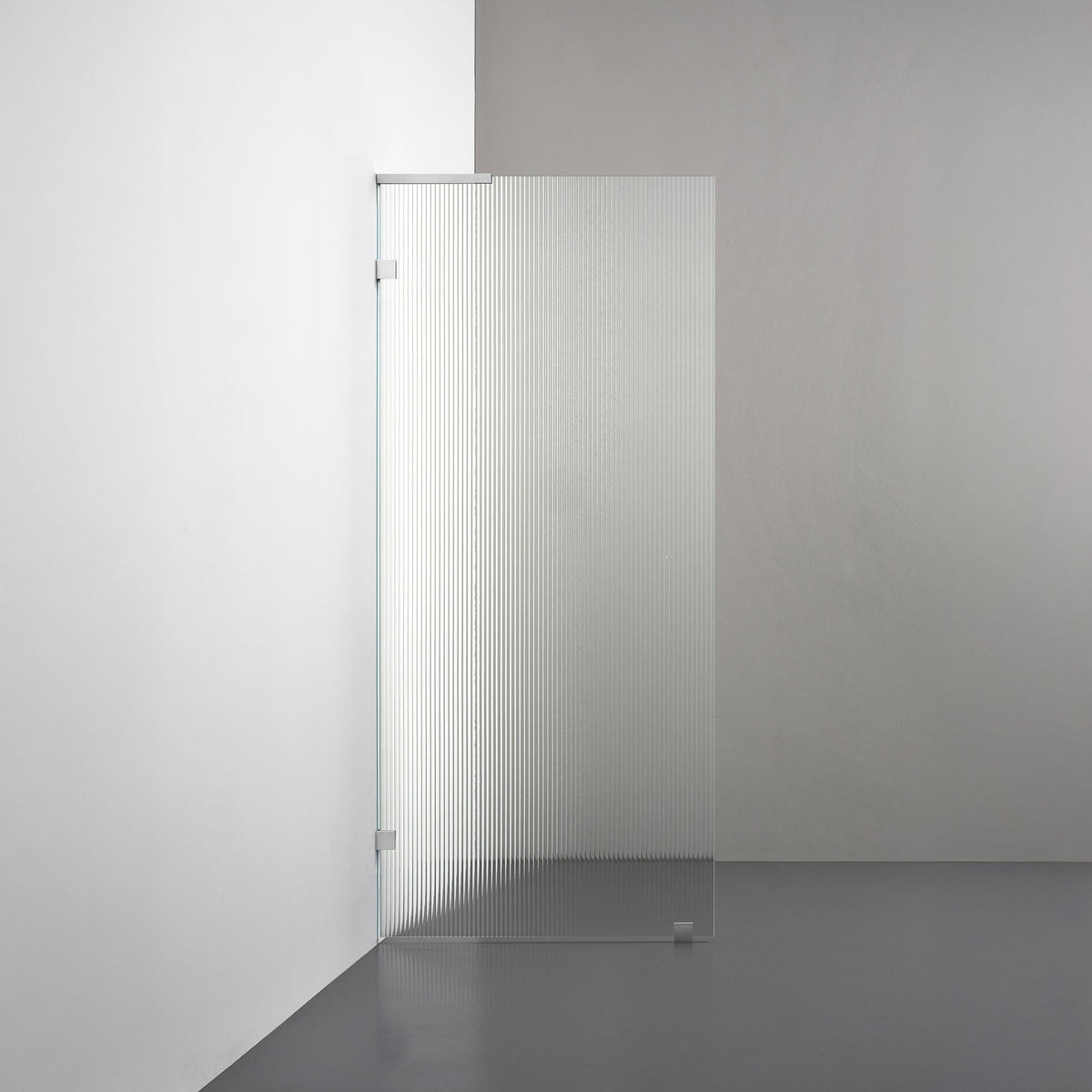 ROOH R4 Badkarsvägg, Räfflat glas, Chrome, Stödbeslag vänster måttbeställd 