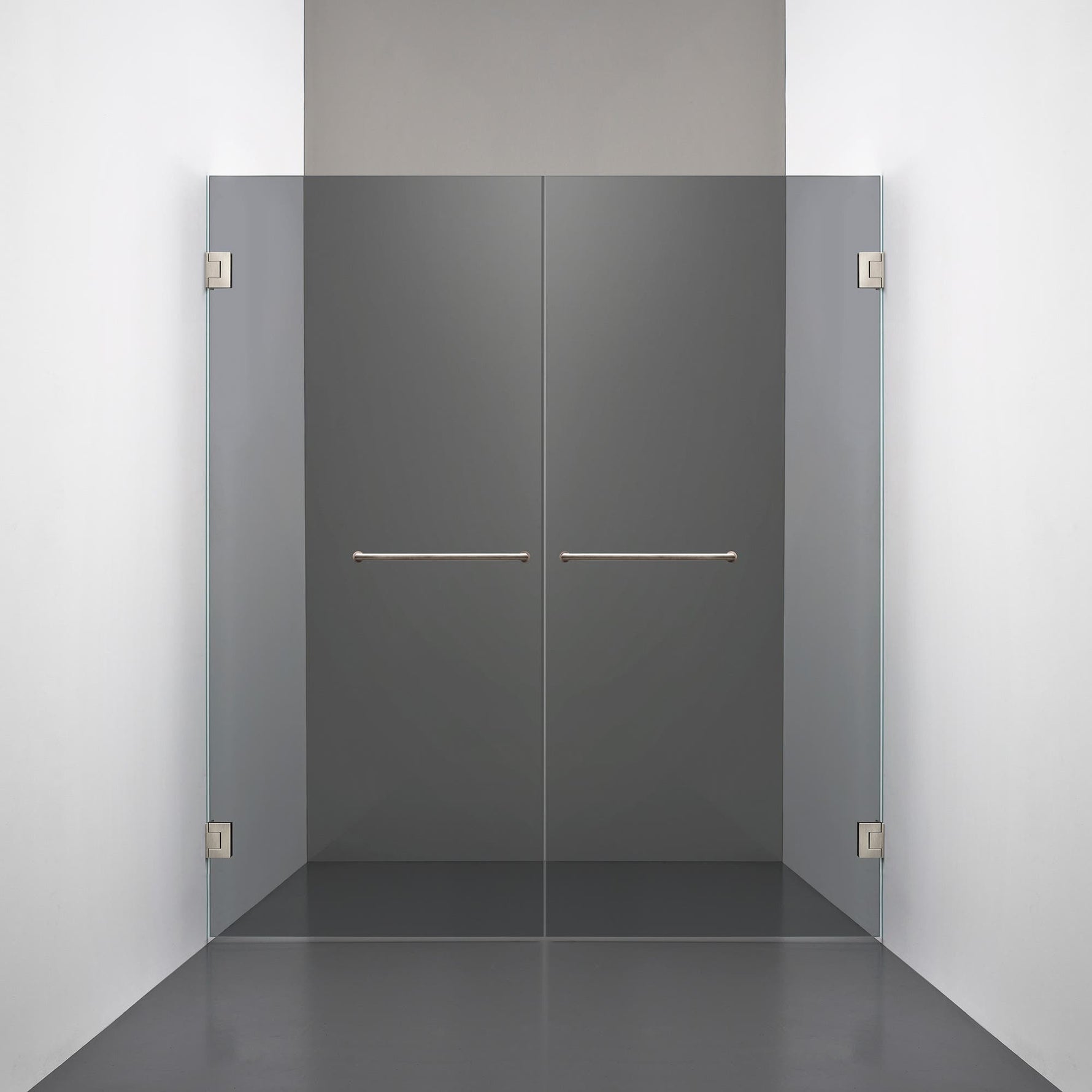 ROOH R4 Duschnisch Dörr+Dörr, Rökfärgat glas, Brushed Nickel, handtag Towelbar 