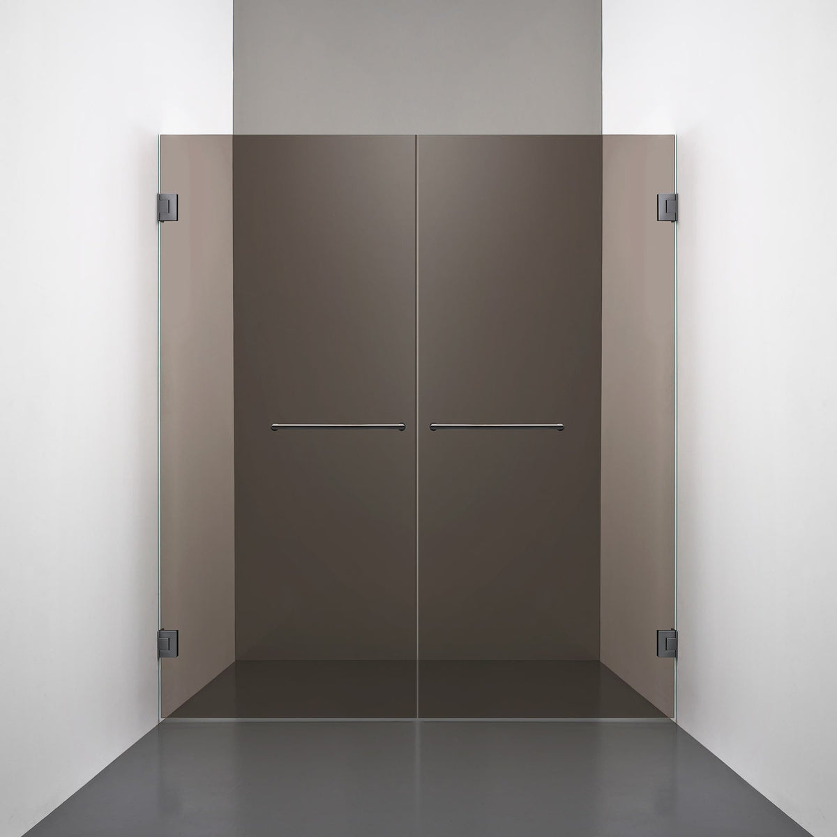 ROOH R4 Duschnisch Dörr+Dörr, Brunfärgat glas, Black chrome, handtag Towelbar 