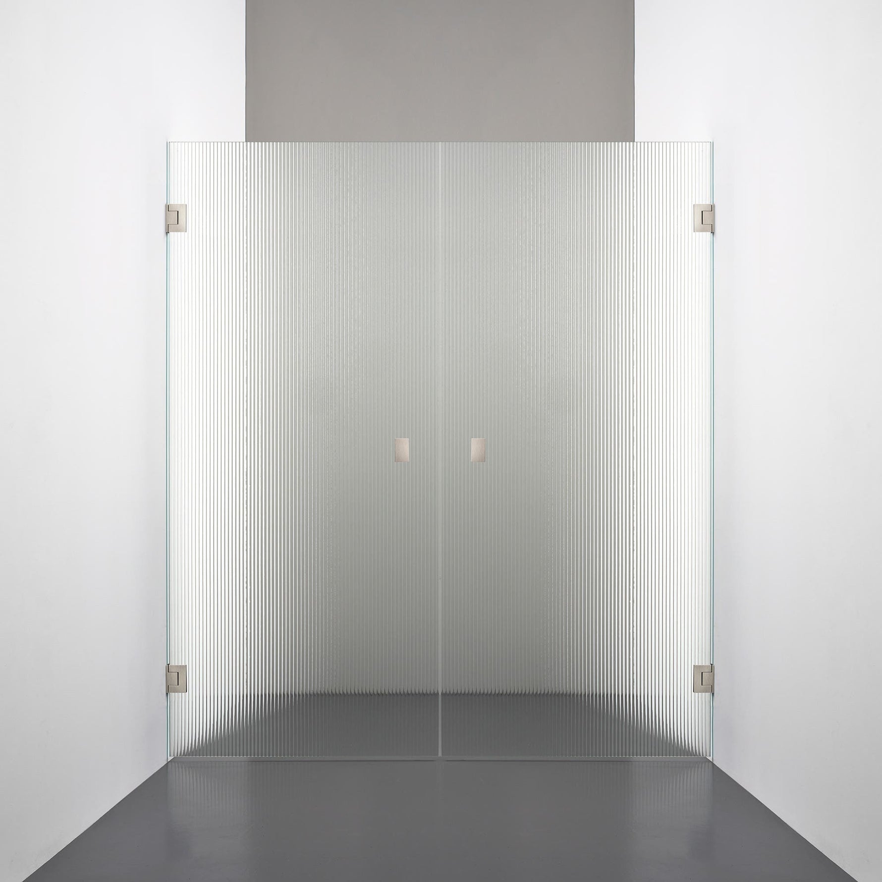 ROOH R4 Duschnisch Dörr+Dörr, Räfflat glas, Brushed Nickel, handtag Knob 