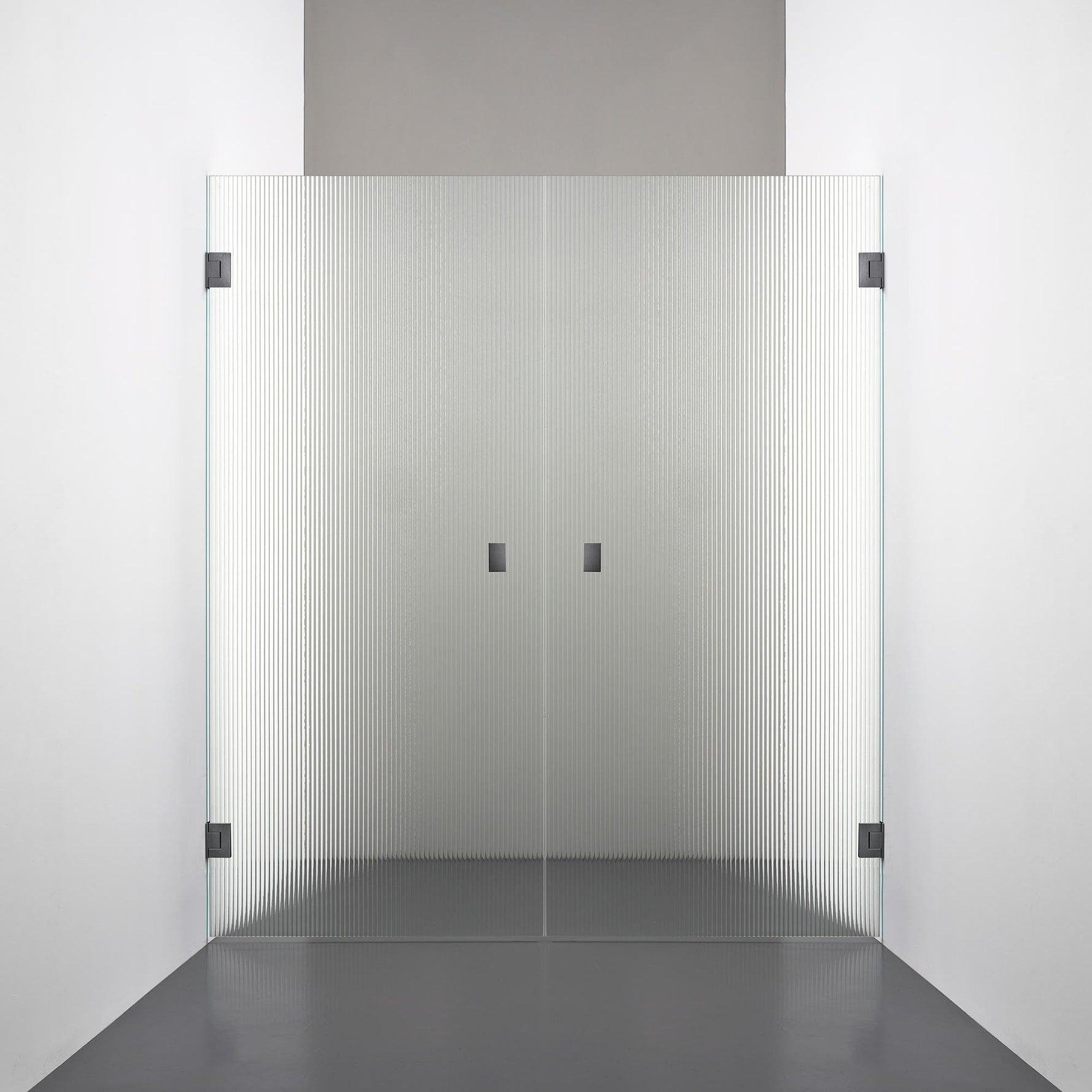 ROOH R4 Duschnisch Dörr+Dörr, Räfflat glas, Br Bl Chrome, handtag Knob 