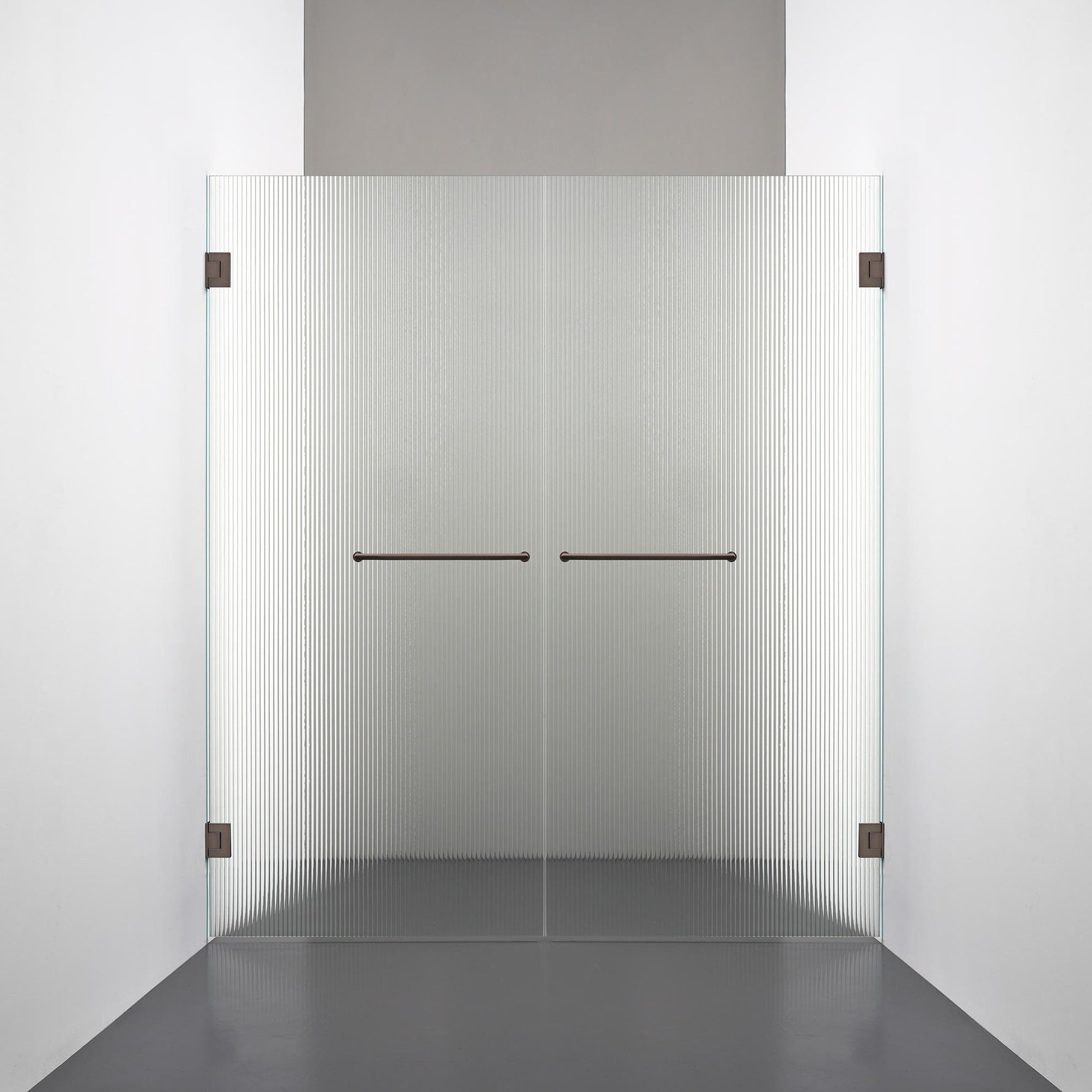 ROOH R4 Duschnisch Dörr+Dörr, Räfflat glas, Bronze, handtag Towelbar 