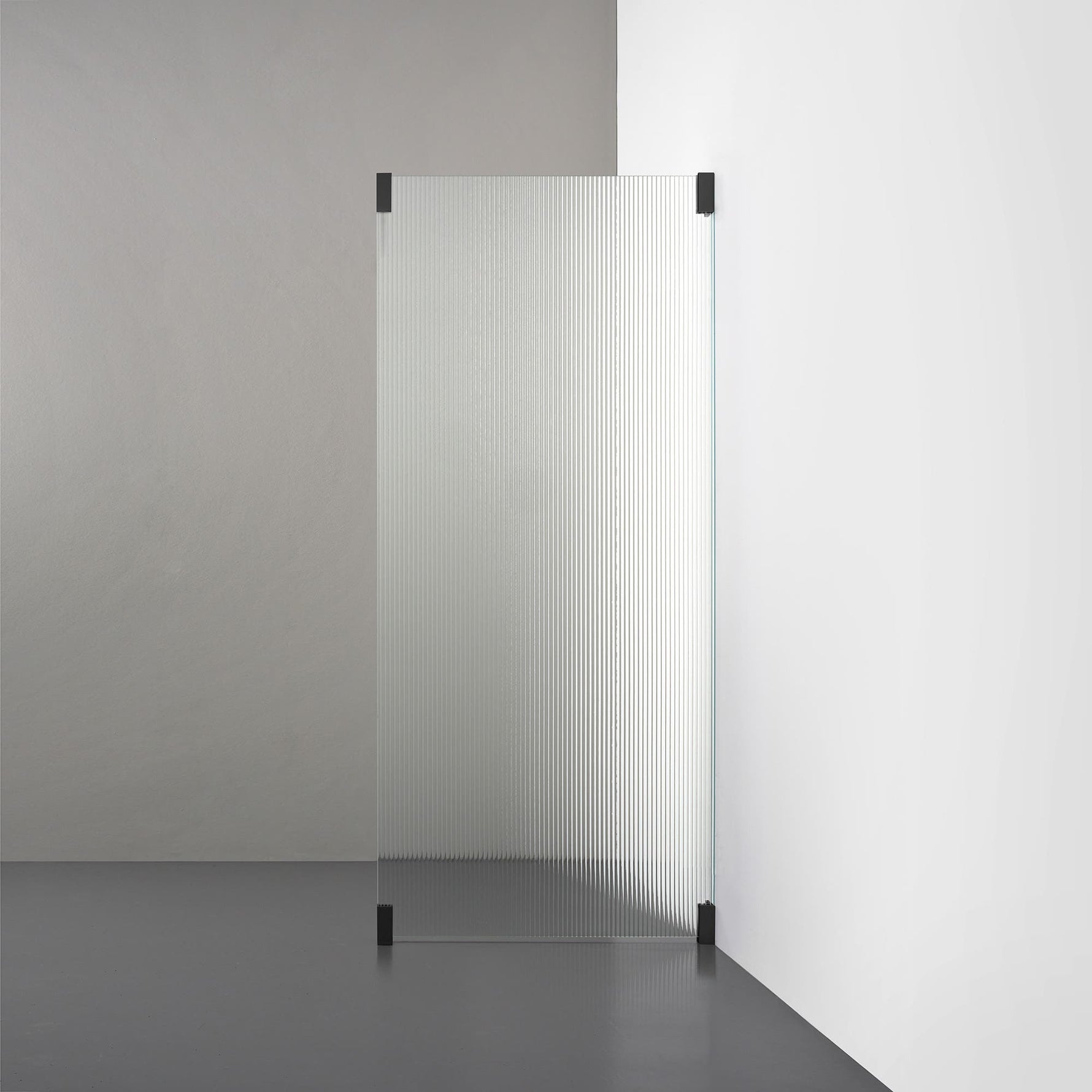 ROOH R2 Duschvägg Vägg, Räfflat glas, Matte black 