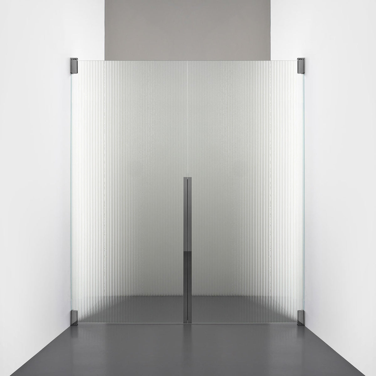 ROOH R2 Duschnisch Dörr+Dörr, Räfflat glas, Black chrome måttbeställd 