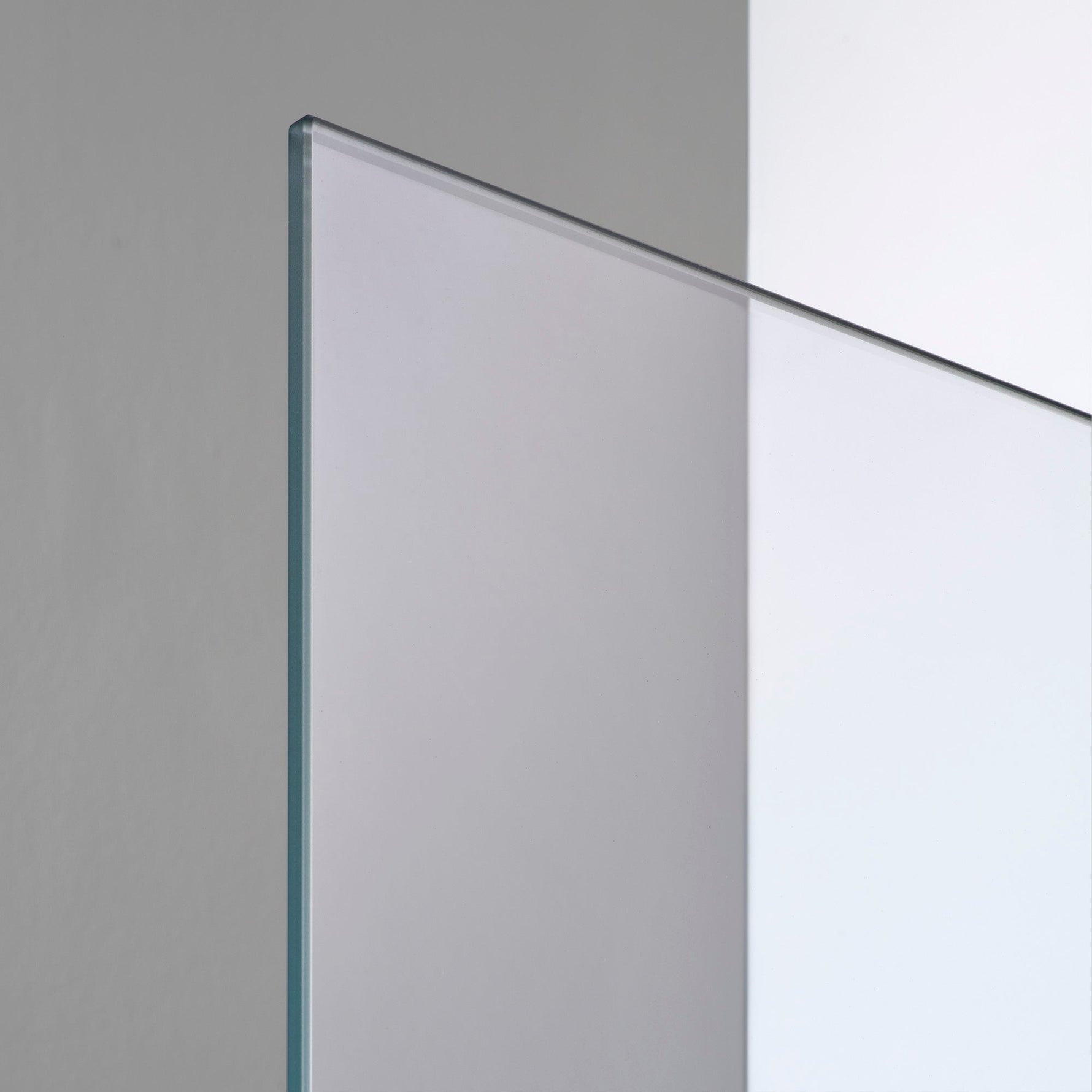 ROOH Klarglas — transparent och minimalistiskt