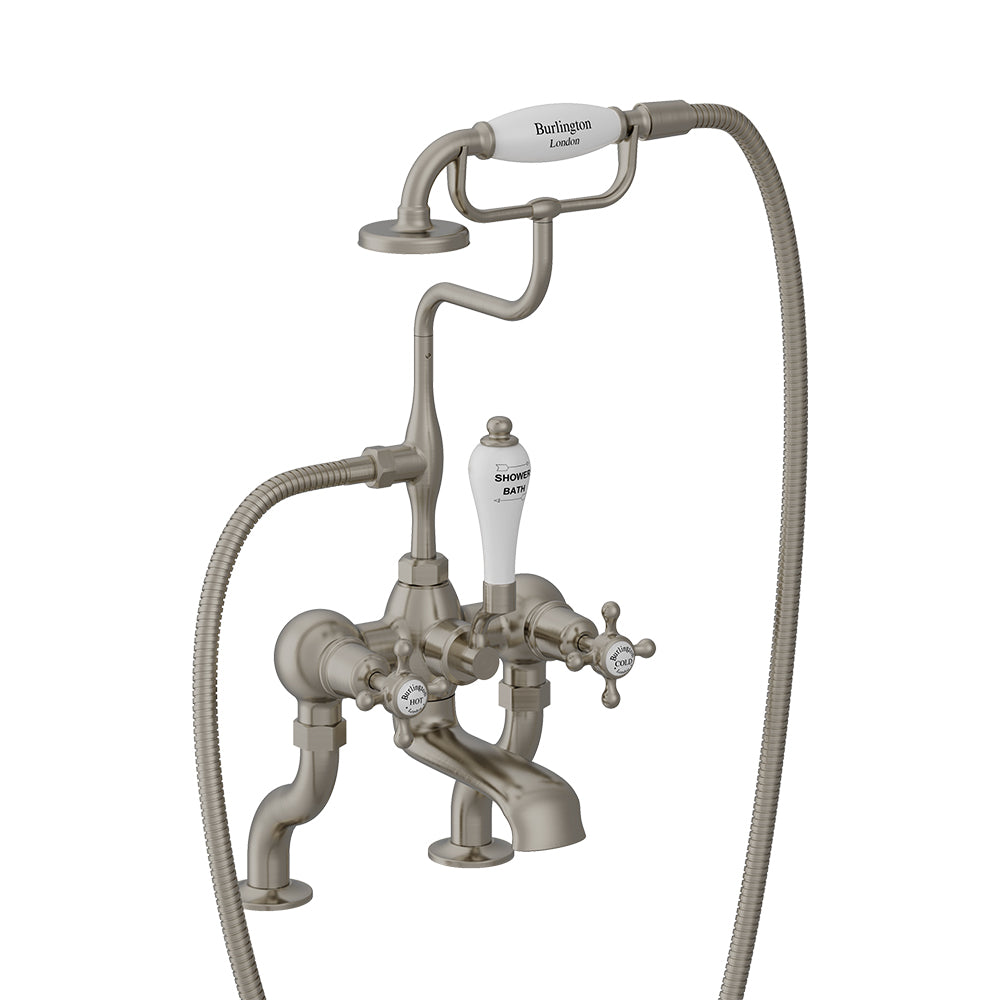 Burlington Claremont sargmonterad med handdusch badkarsblandare borstad nickel