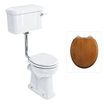 Toalettstol Burlington lågspolande förhöjd med smal cistern 44 cm med soft close-sits och spolvred i krom, sits ek