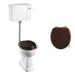 Toalettstol Burlington lågspolande normalhög med soft close-sits smal cistern 44 cm och spolvred i krom, sits blank mahogny