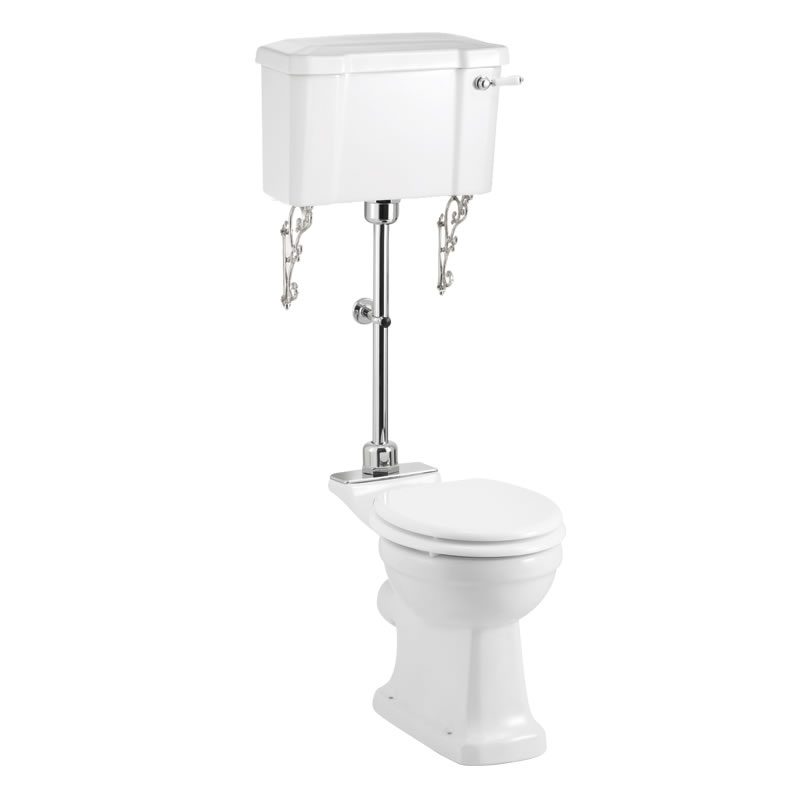 Toalettstol Burlington mellanhög standard bred cistern 52 cm rimless med soft close-sits och spolvred i krom + spolrörskit