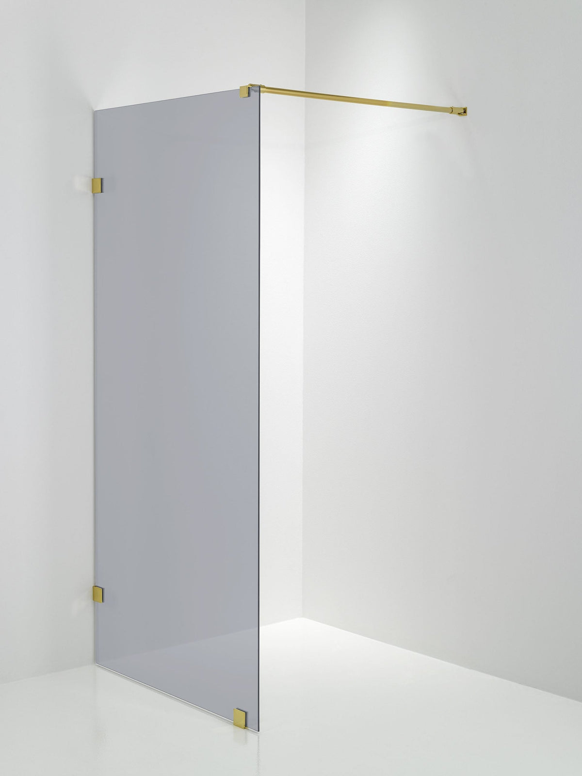 Duschvägg Duschbyggarna Design Skärmvägg, 690x1913 mm, Obehandlad polerad mässing, Gråtonat 8 mm