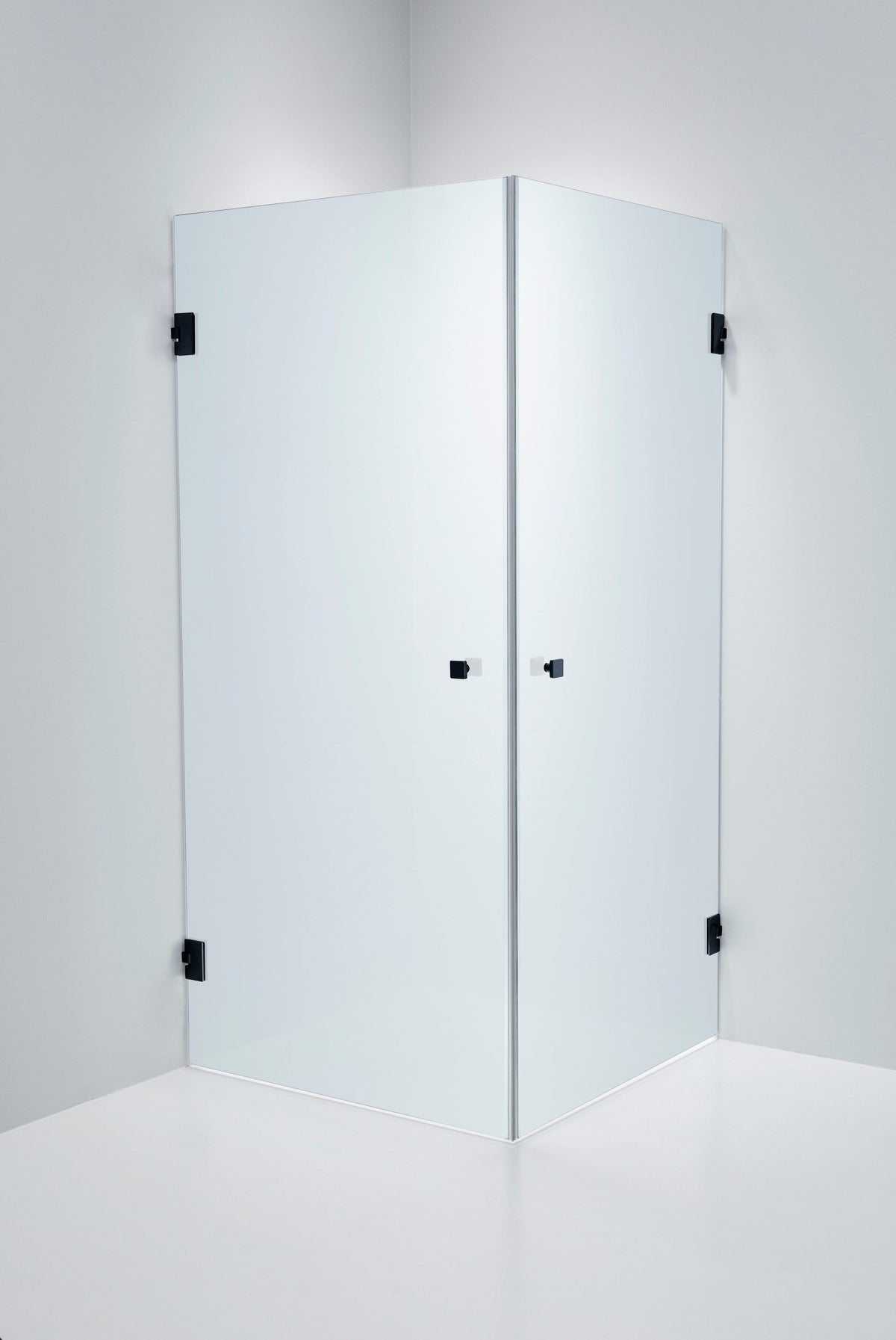 Duschhörna Duschbyggarna Twin Design, 700x900 mm, Svart matt, Isglas 6 mm