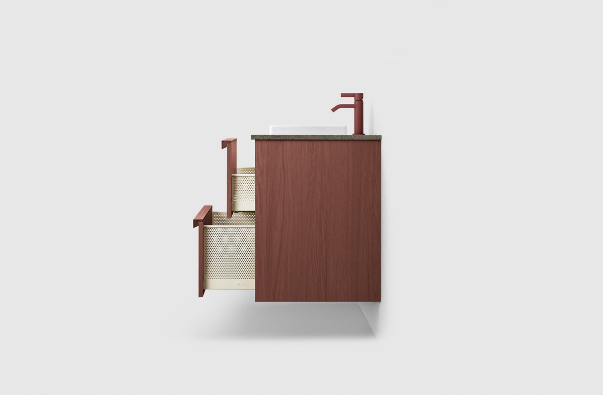 Haven H2 x Toniton kommod i Reddish Brown från sidan