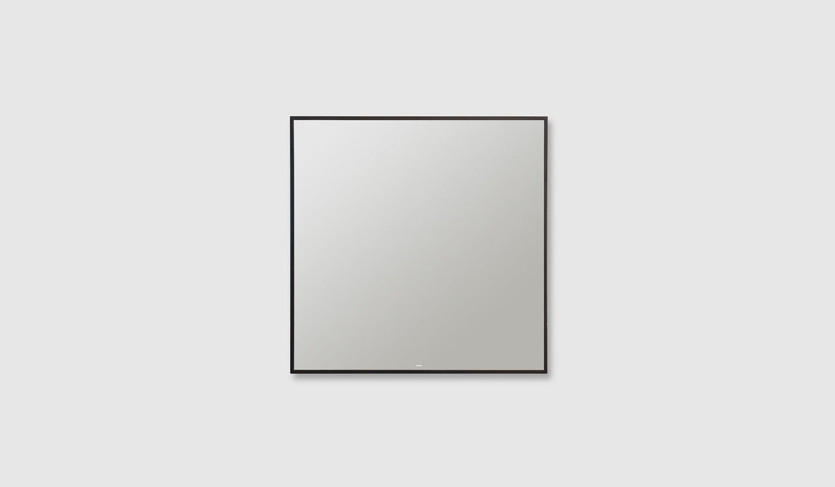 Haven M4 spegel 700x700 mm svart ram