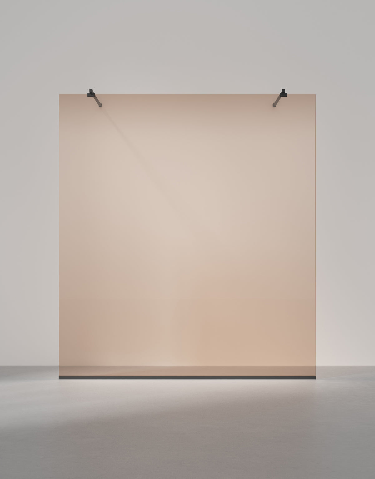 Duschvägg Arc 43 Frame måttbeställd, Bronsglas, profilfärg Mattsvart