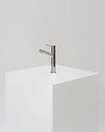 Tvättställsblandare INR Steel Vector Mid Polished